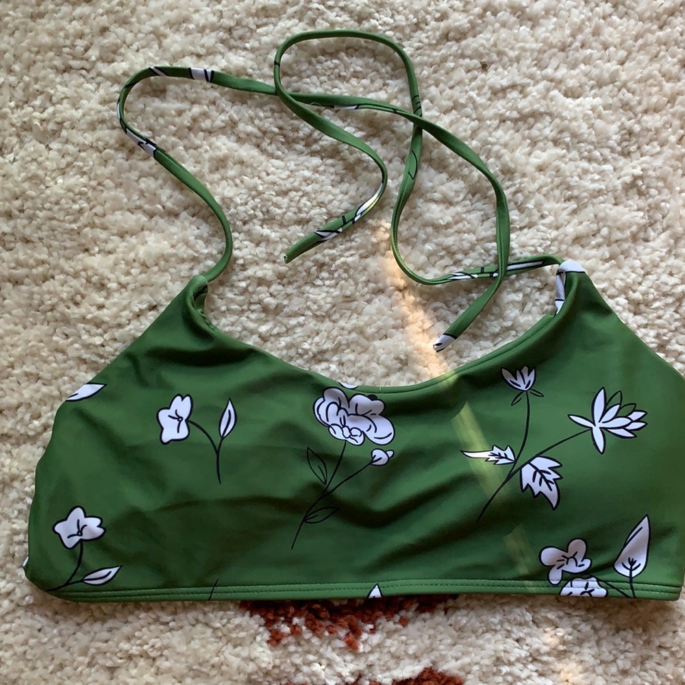 Cupshe green floral bikini top